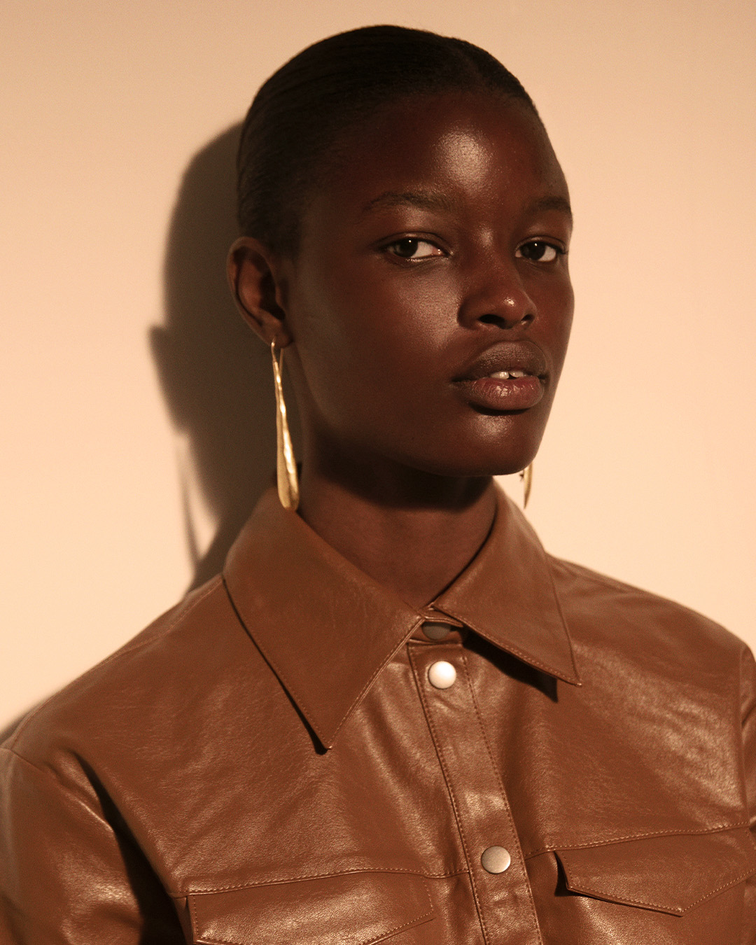 Ayna Ekung - Female Model